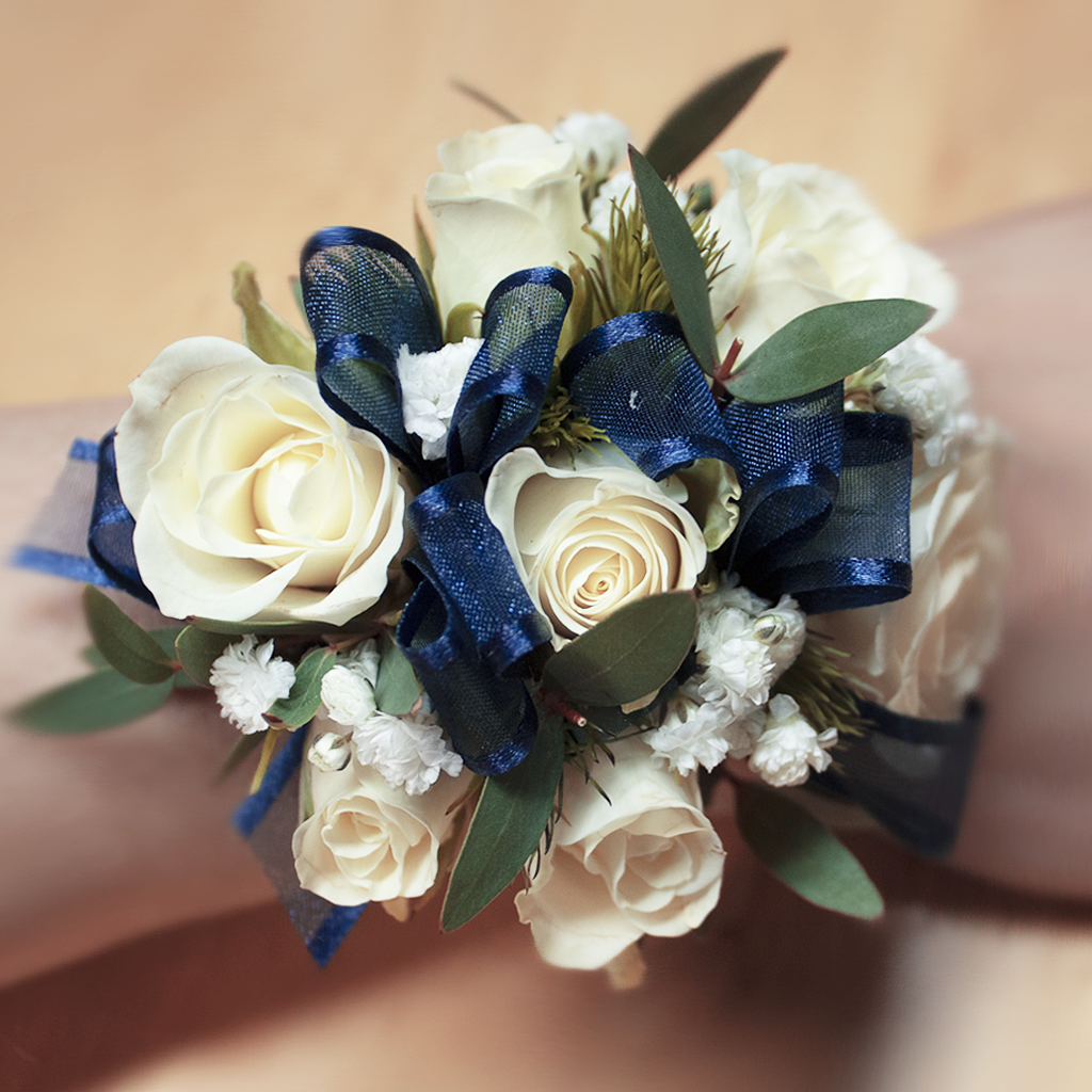 Corsages & Boutonnieres